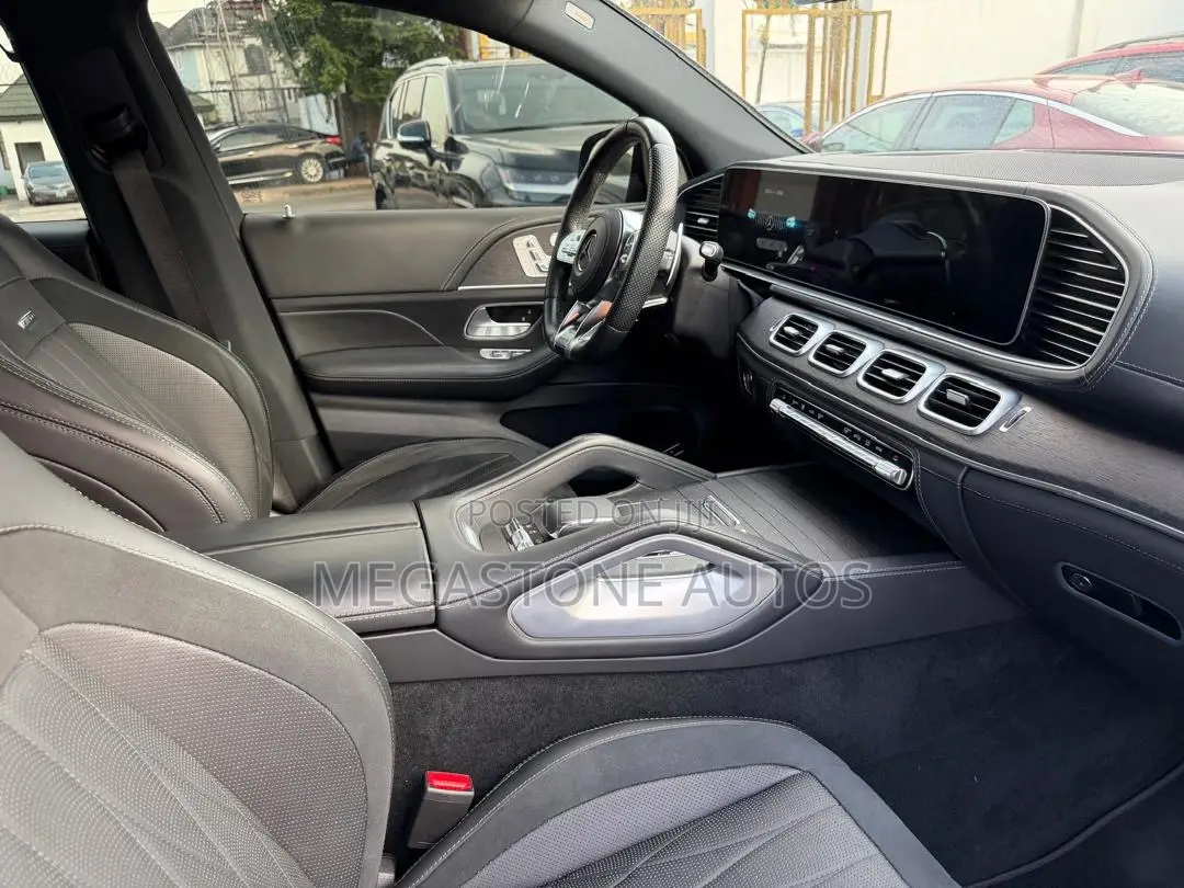 Mercedes-Benz GLE53 2022 Black