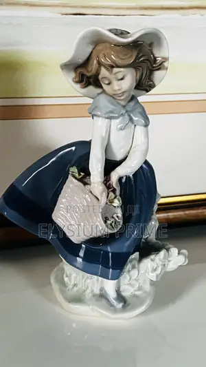 Assorted Miniatures, Figurines and Decorative Pieces