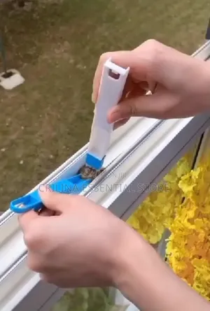 Window Dust Cleaner