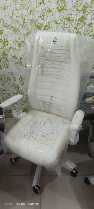 White Classik Executive Office Chair