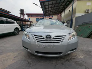 Toyota Camry LE 4dr Sedan (2.4L 4cyl 5A) 2007 Silver