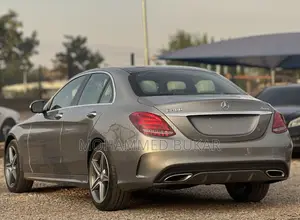 Mercedes-Benz C400 2016 Gray