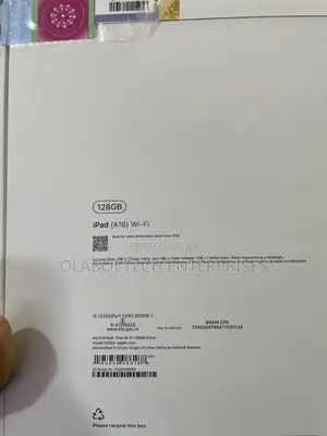 New Apple iPad (2025) 128 GB Silver