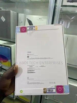 New Apple iPad (2025) 128 GB Silver