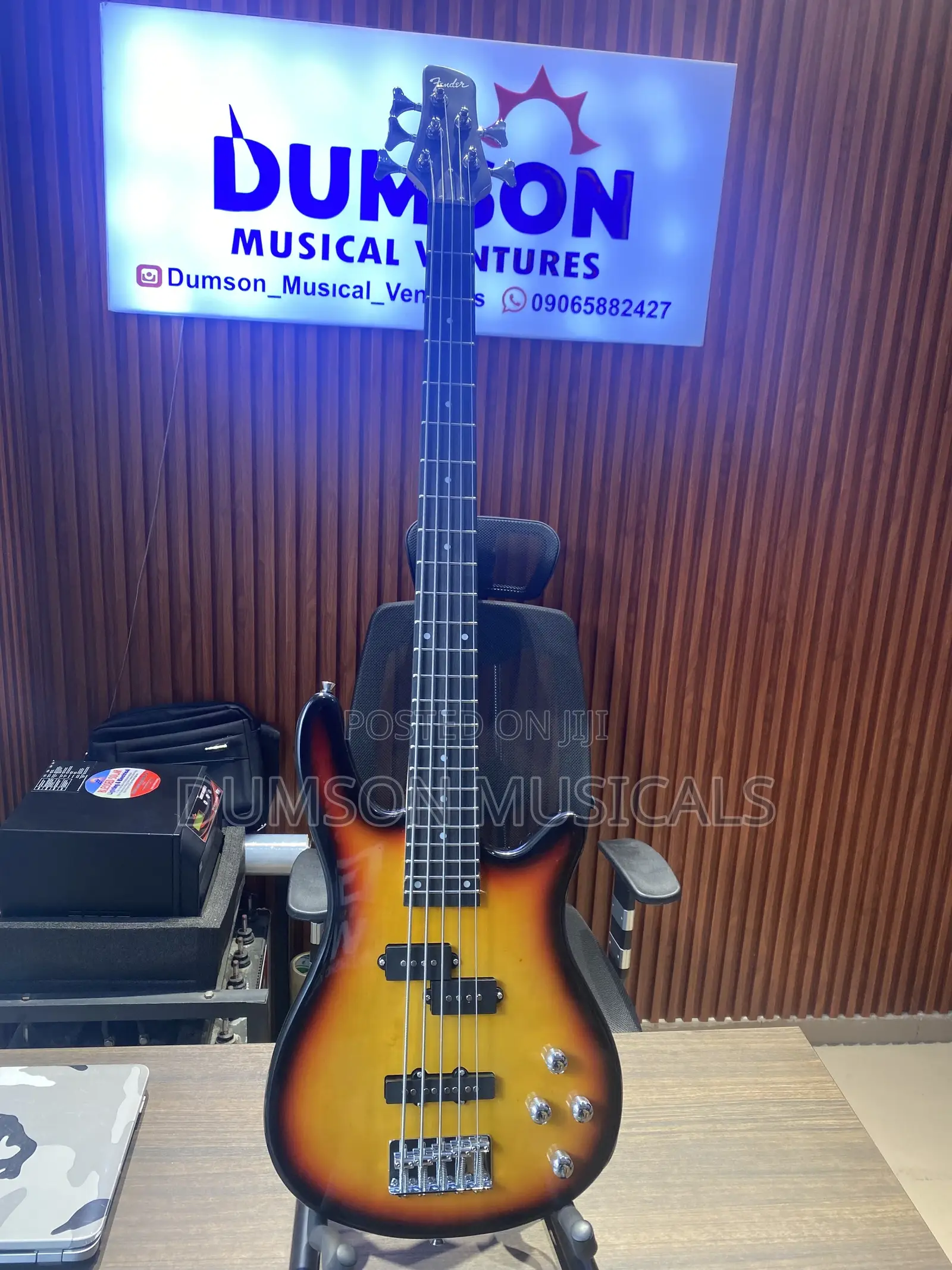 Fender 5 Strings Bass Guitar Passive