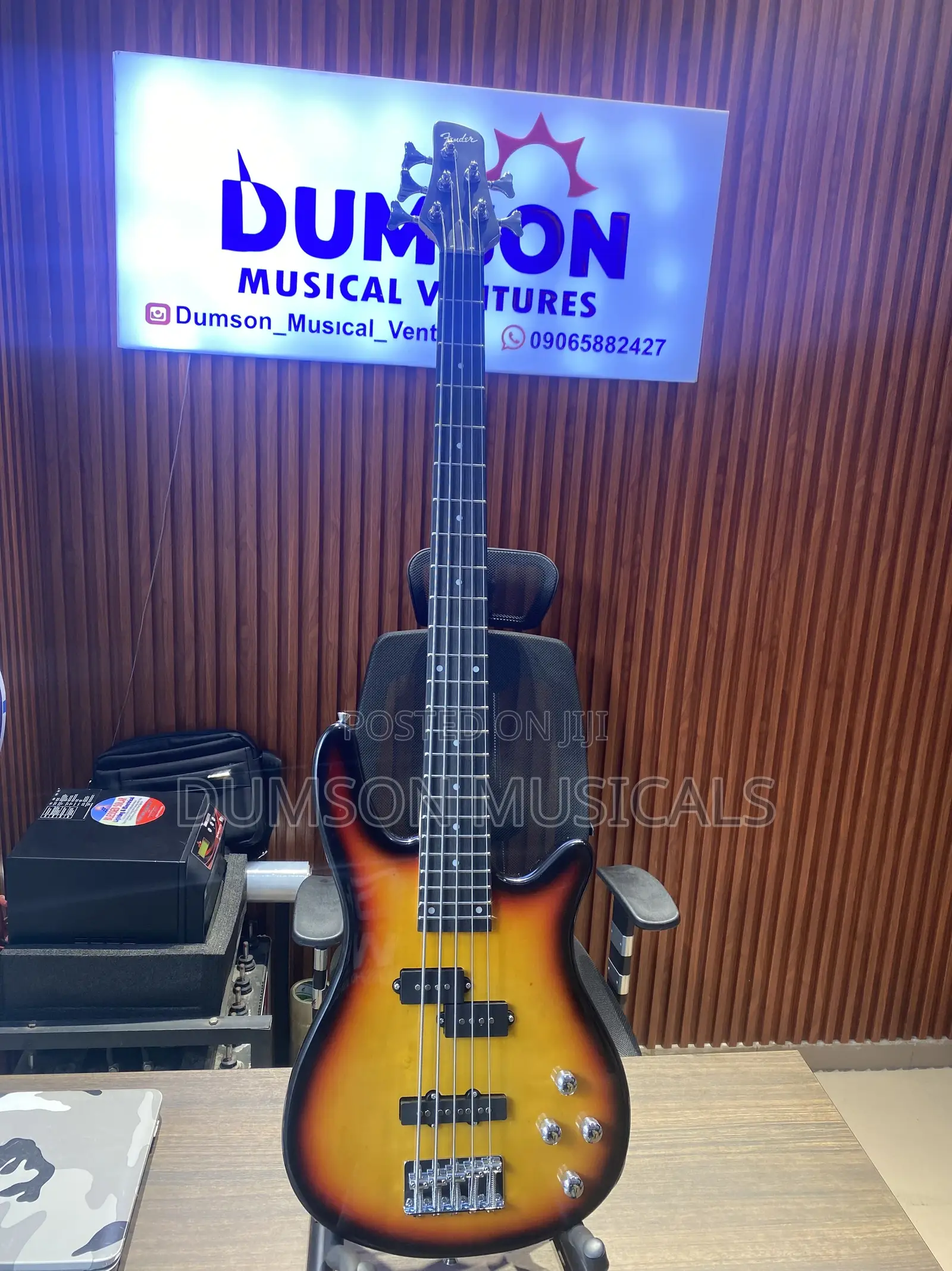 Fender 5 Strings Bass Guitar Passive