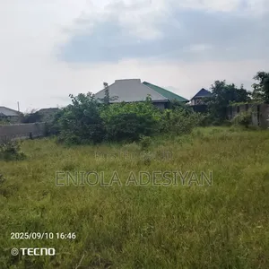 2bdrm Bungalow in Dangote Estate, Igbogbo for sale