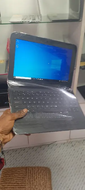 New Laptop HP 4GB Intel Pentium SSD 60GB