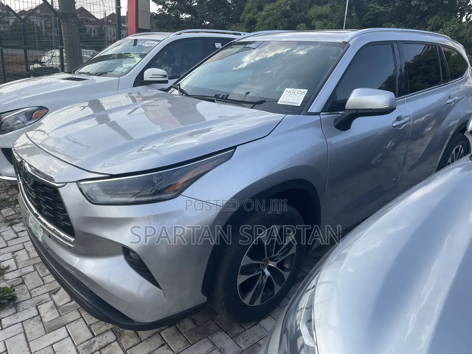 Toyota Highlander 2022 Silver