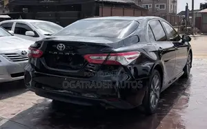 Toyota Camry LE (2.5L 4cyl 8A) 2019 Black