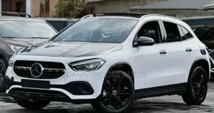 Mercedes-Benz GLA 250 2021 White