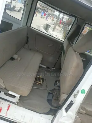 Suzuki Every 2010 White