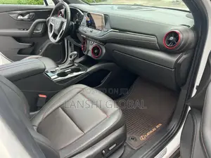 Chevrolet Blazer 2019 White