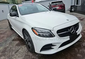 Mercedes-Benz C300 2021 White