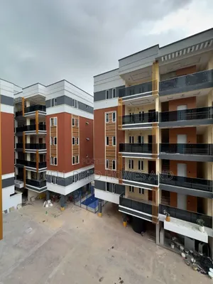 2bdrm Apartment in Freedom Way Lekki for rent
