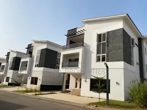 5bdrm Duplex in Secured Estate, Life Camp for sale