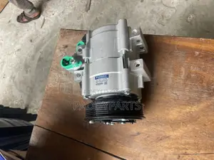 Hyundai H1 Engine A/C Compressor