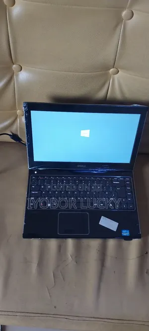New Laptop Dell Latitude 3330 8GB Intel Core I5 HDD 500GB