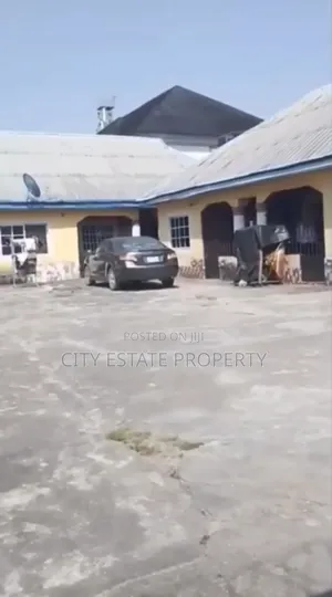 Furnished 10bdrm Block of Flats in Shell Corporative, Port-Harcourt