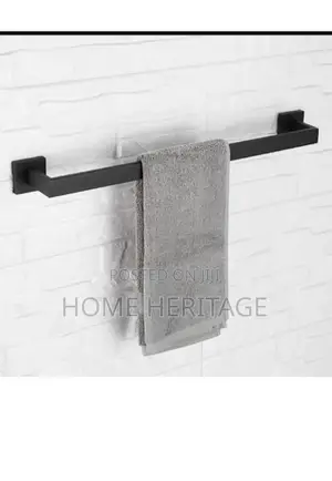 H-02 Black Towel Rail