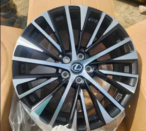 20 Inches Alloyed Wheels