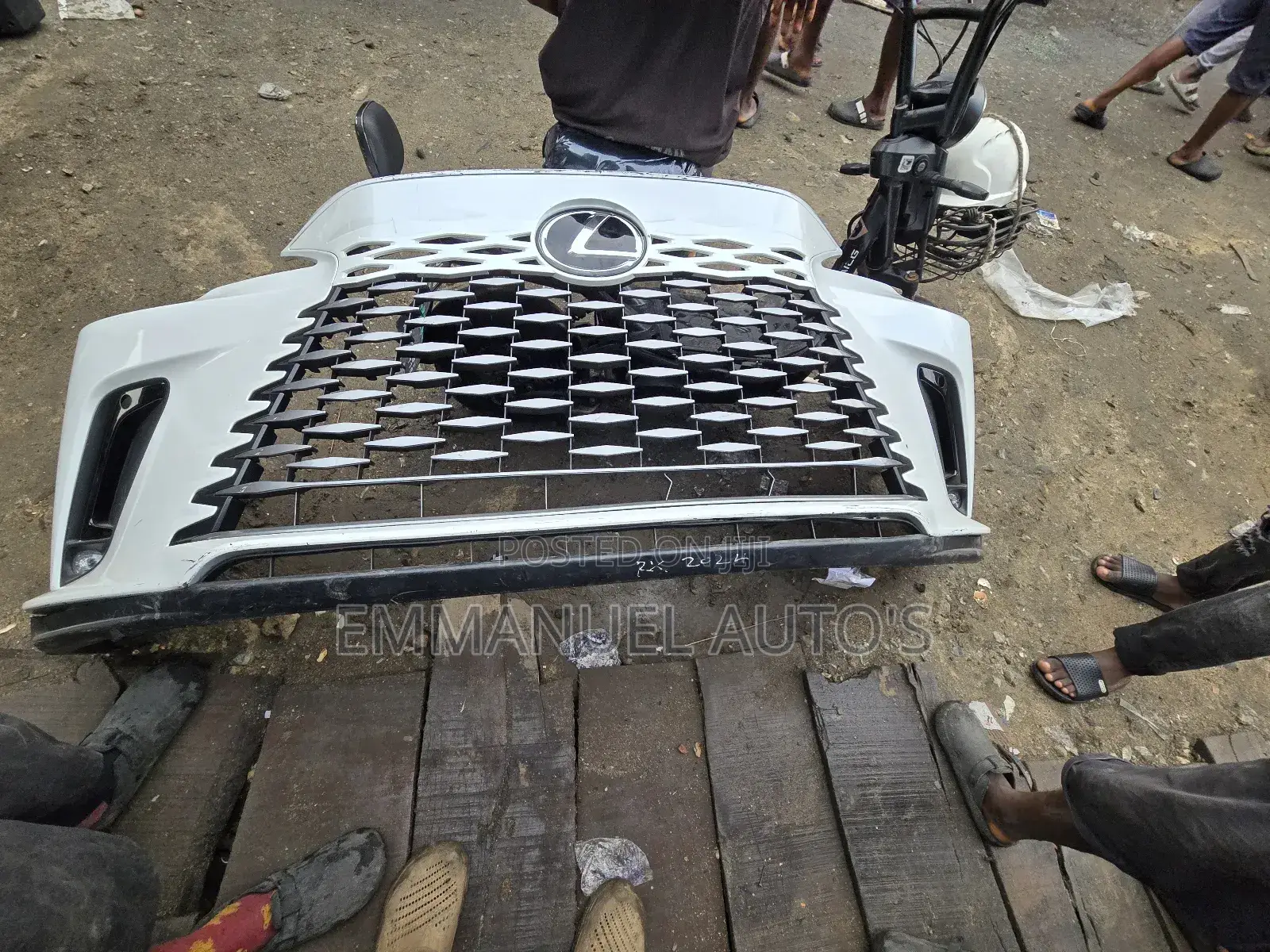 Front Bumper Rx350 2024