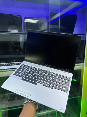 Laptop Dell Precision 15 3551 16GB Intel Core i7 SSD 512GB