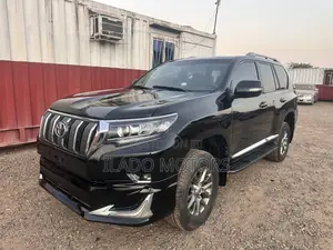 Toyota Land Cruiser Prado 2015 Black