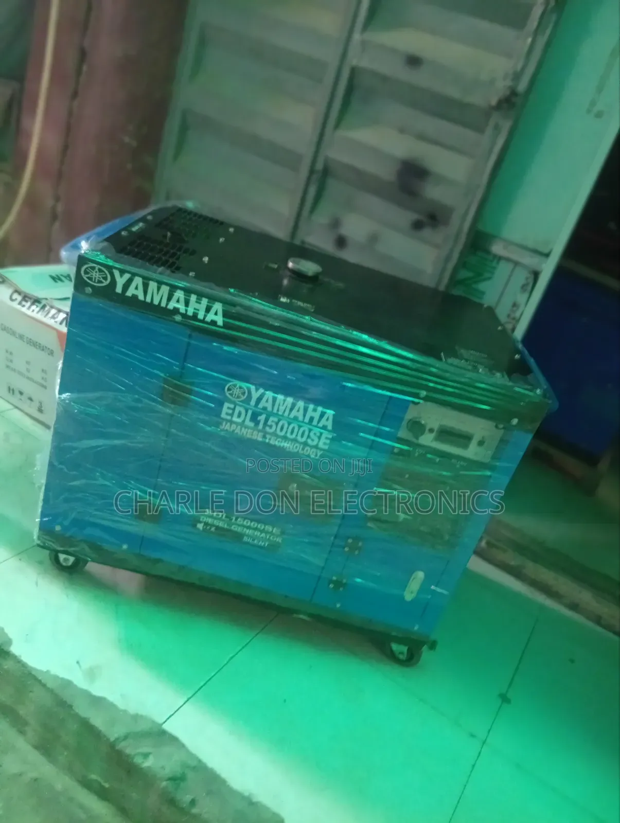 Original Yamaha 12kva Diseal Soundproof Generator
