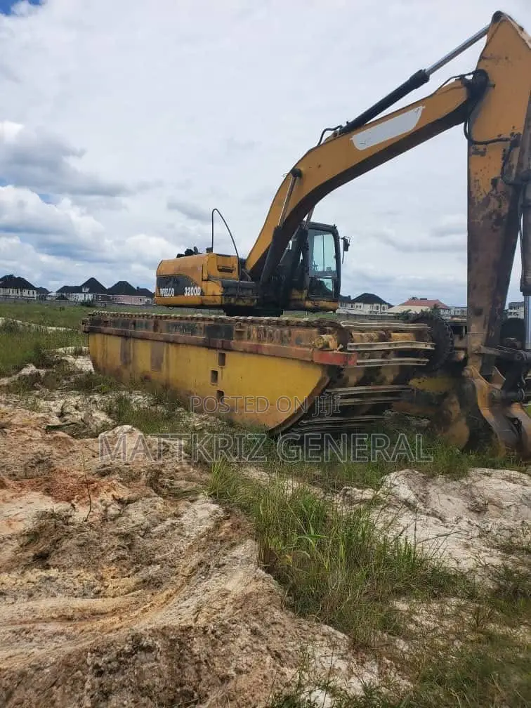 High Swamp Buggy for Hire