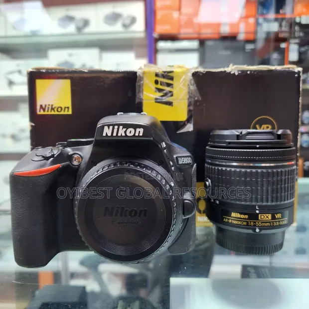 Nikon D5600 Af-P Dx Nikkor 18-55mm F/3.5-5.6g Vr - OYIBEST Global