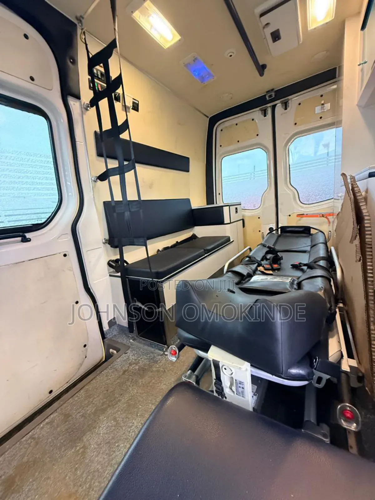 Mercedes-Benz Sprinter 2015 Yellow