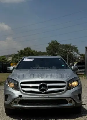 Mercedes-Benz GLA-Class 2016 Silver