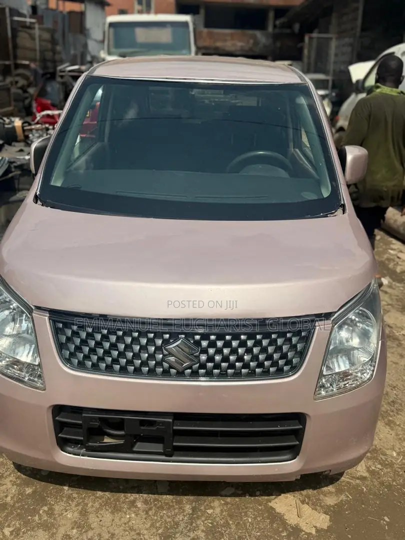 Suzuki APV Minibus 1997 Brown