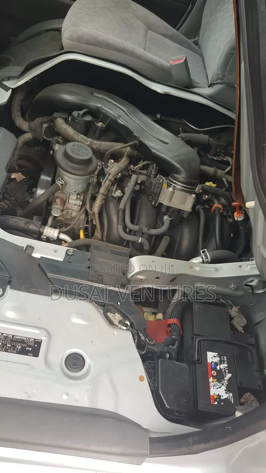 Toyota HiAce 2013 Silver