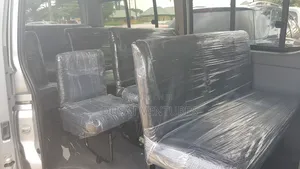 Toyota HiAce 2013 Silver