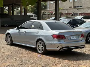 Mercedes-Benz E350 2014 Blue