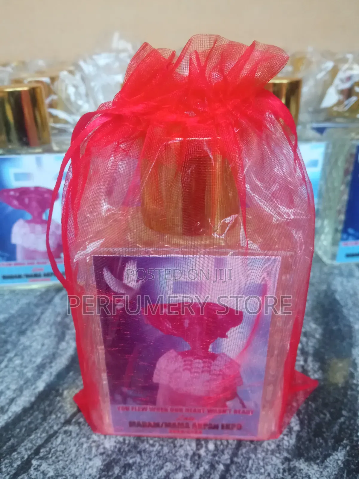 Perfume Souvenir Package