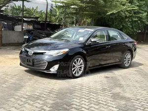 Toyota Avalon XLE 4dr Sedan (3.5L 6cyl 6A) 2014 Black
