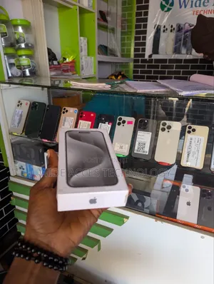 New Apple iPhone 15 Pro 128 GB Black