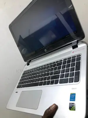 Laptop HP Envy 15 16GB Intel Core i7 SSD 256GB