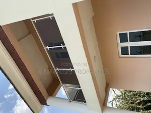 3bdrm Block of Flats in Aco Estate, Lugbe District for rent