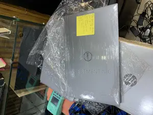 Laptop Dell Precision 5570 32GB Intel Core I7 SSD 1T