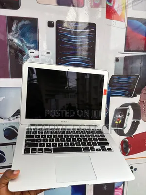 Laptop Apple MacBook Air 2017 8GB Intel Core i7 SSD 256GB