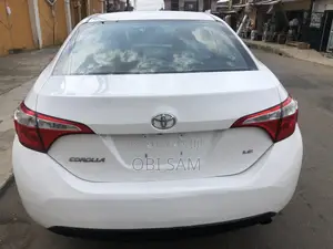 Toyota Corolla 2017 White