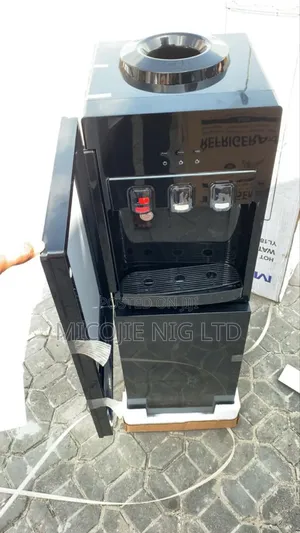 Maxi Water Dispenser