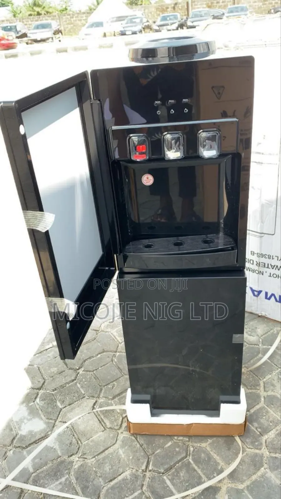 Maxi Water Dispenser