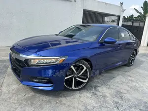 Honda Accord Sport (2.0L 4cyl Turbo 10A) 2019 Blue