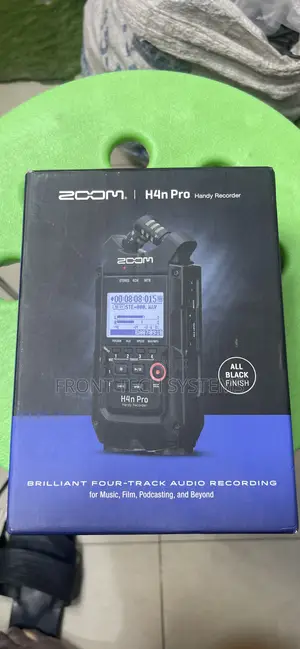 Zoom H4n Pro Handy Recorder
