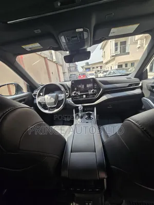 New Toyota Highlander XSE AWD 2023 White